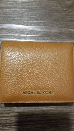 Micheal Kors wallet