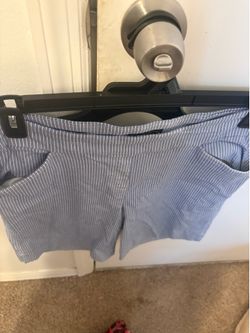 Woman shorts
