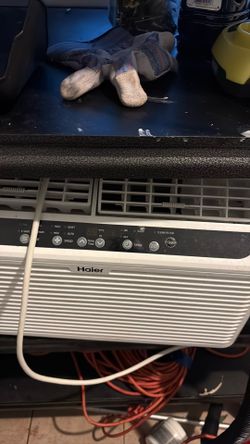 New air conditioner/remote