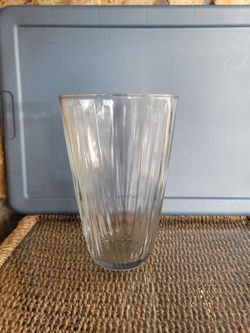 Heavy Duty 10" Tall Clear Tumbler Flower Vase, Made in USA