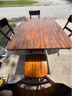 🍽️ Counter point is Height Dining Set – $160