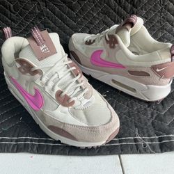 Nike Air Max 90 Futura Platinum Violet FZ3619-019  Size 7.5