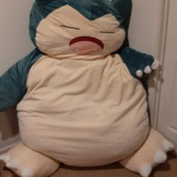 Giant Stuffed Snorlax