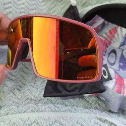 Oakley Sutro Prizm