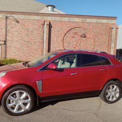 2013 Cadillac Srx Runs good Automatic