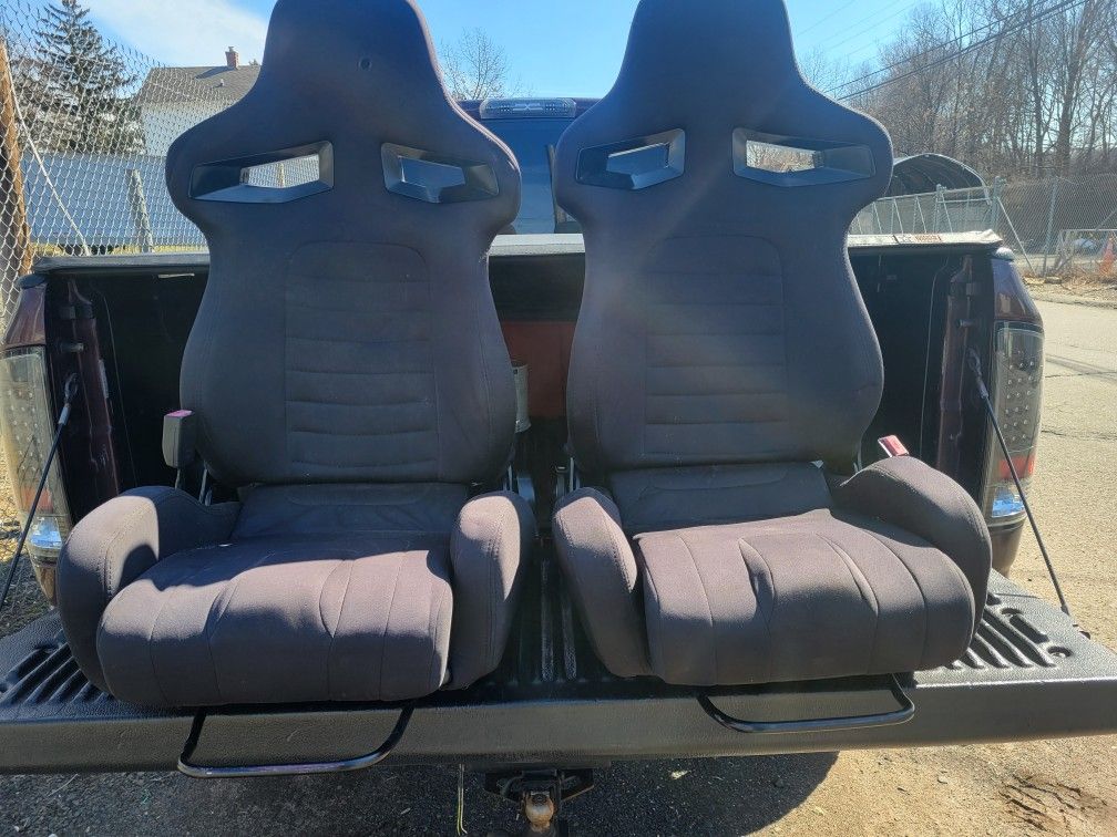 Evo Seat