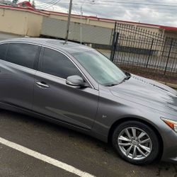 2014 Infiniti Q50 