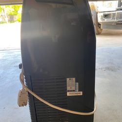 LG PORTABLE A/C