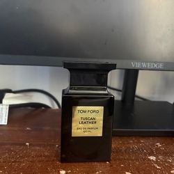 Tom Ford tuscan leather (100ML | 2 FOR $150)