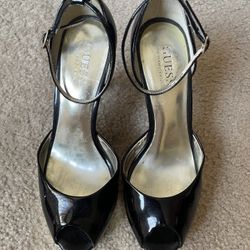 GUESS By Marciano Women Heel With Gold Front Platform Heel. Patent Black Leather and  Sling Backs. Size 6. OBO 