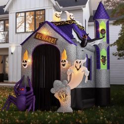 Members Mark Castle Halloween Inflatable