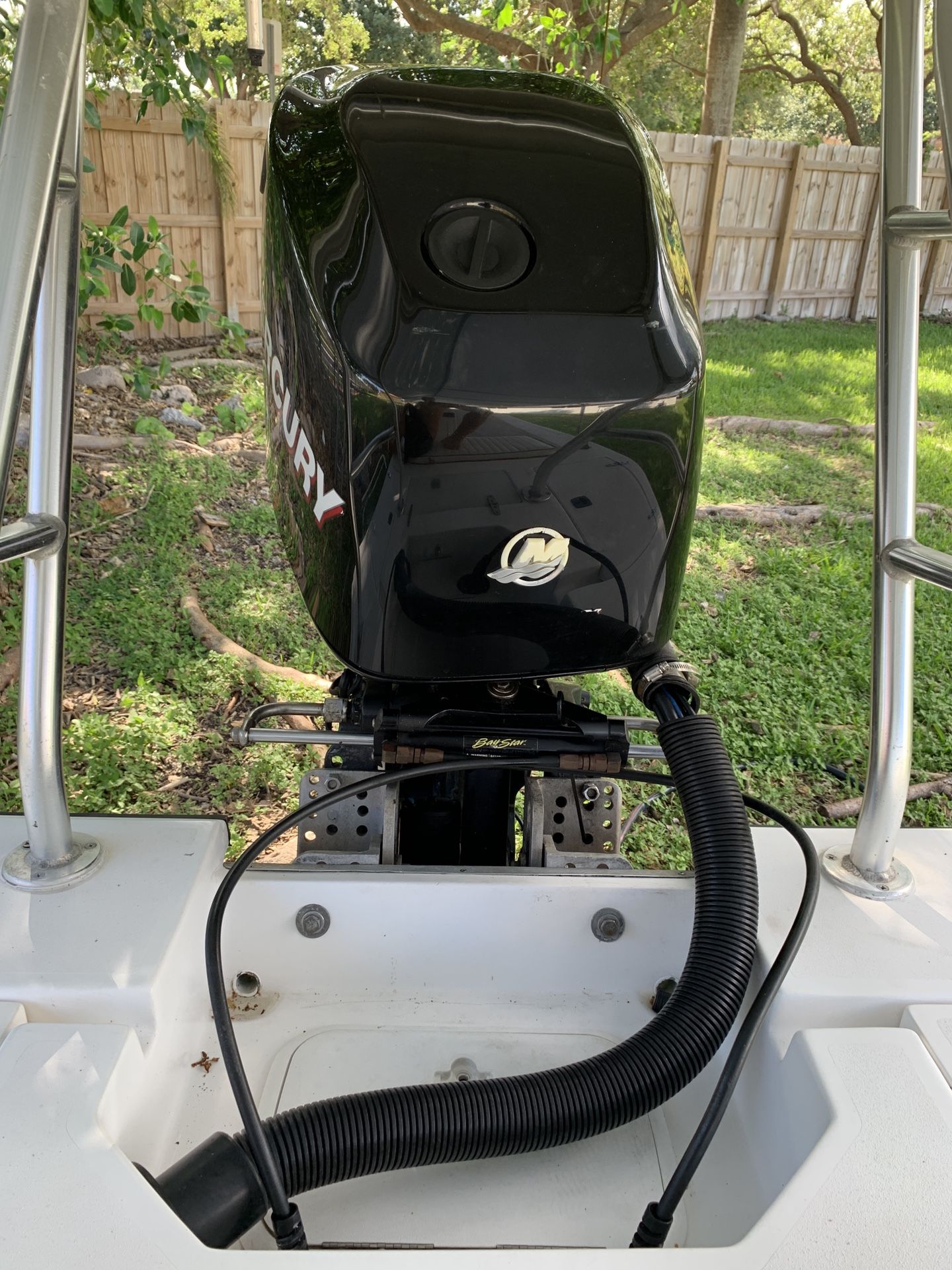 17’ hoog flats boat (hewes, maverick, back country, dolphin, mako, carolina skiff) for Sale in