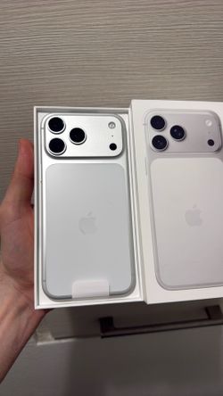 Apple iPhone 17 pro max no SIM card restrictions paid full price apple fashion valley unlock 256gb white color 100% battery