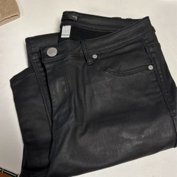 NEW, skinny 10  Leather-like Jeans