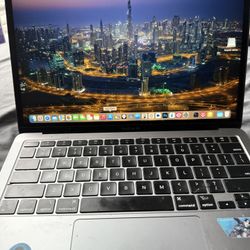 MacBook Air 2020
