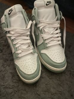 High Top Dunks