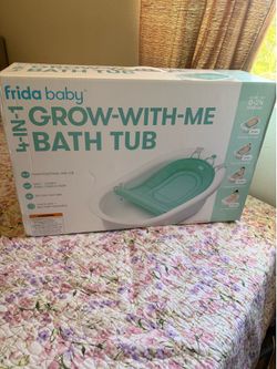 Frida Baby Wash Me Grow 4-in-1 Bathtub – Tina para bañar bebés