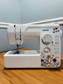 Brother JX2517 17 Stitch Sewing Machine