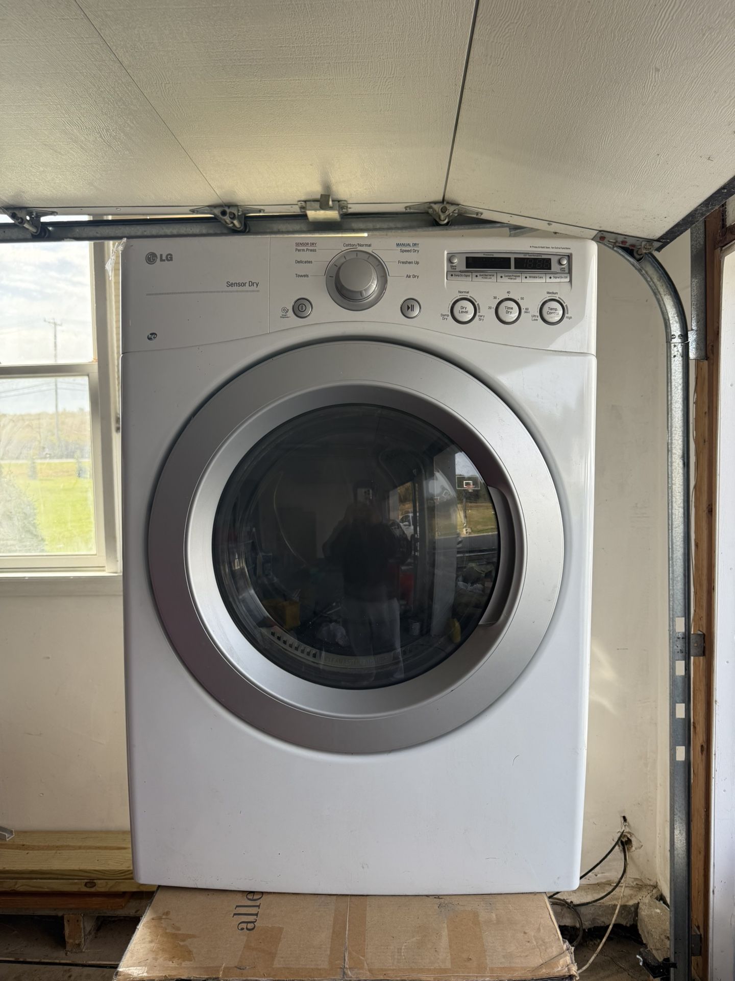 Extra Large Capacity Dryer with Sensor Dry (Electric)