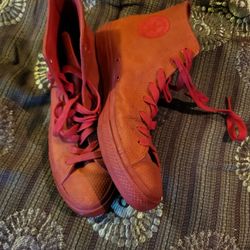 Men Convverse Tennis Shoes Sz 10