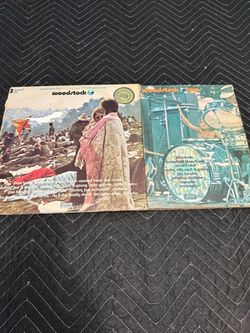 Vintage Woodstock Vinyl Soundtracks – 2 Albums / 5 Records