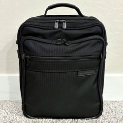 BRIGGS & RILEY ‘Travelware’ Black Nylon Crossbody / Weekender Bag 