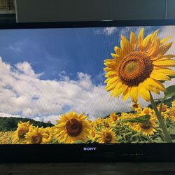 Sony Bravia 40 inch TV
