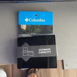 Columbia Wallet 