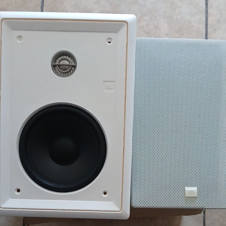 JBL White Wall Mount Audio Speakers