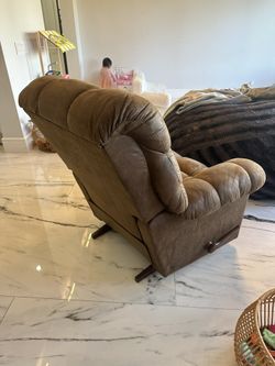 Lazy boy Suede Recliner for Sale in Fort Myers FL OfferUp
