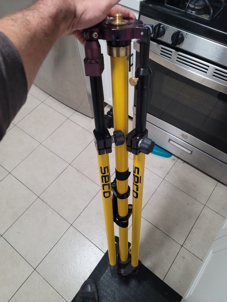 SECO Heavy Duty 2M Fixed Height Tripod