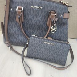 Mk Purse With Matching Wallet