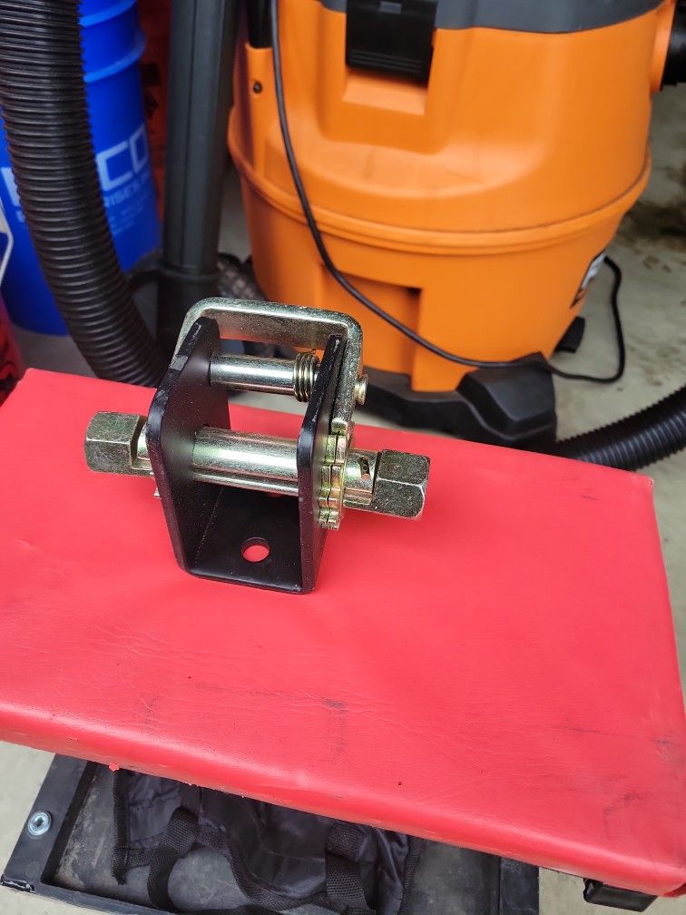 Weldable Box Ratchets . A Pail Full . All New