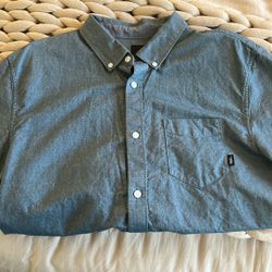 Vans Button Up - Size Large