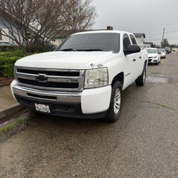 09 Silverado 5.3 Crew Cab 4wd LT
