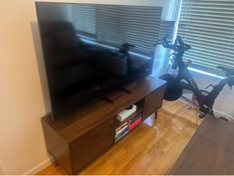Bettie 60” Walnut tv stand/storage