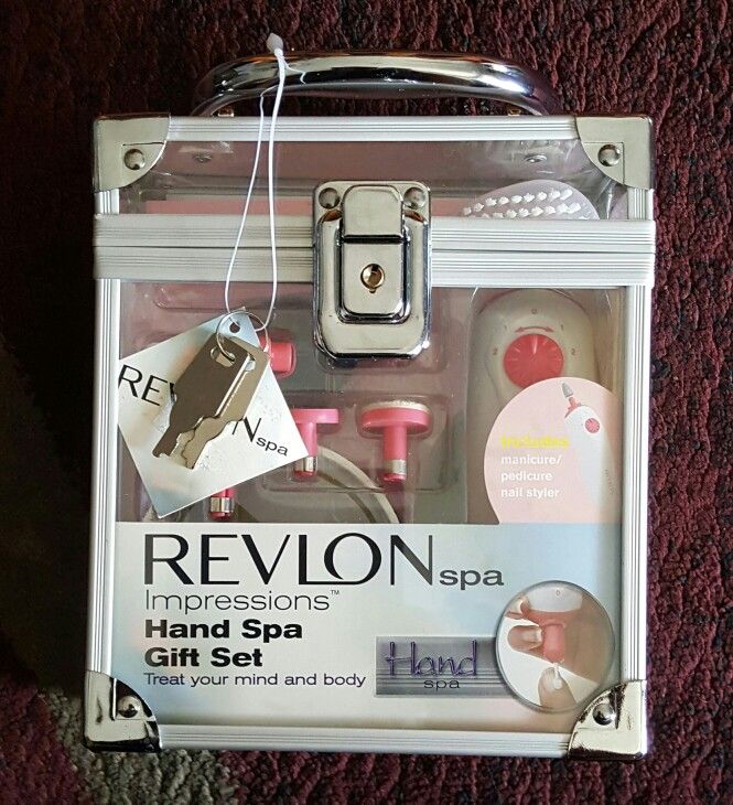 Revlon Impressions Hand Spa Gift Set Model RVS1200P1