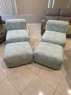 Outdoor accent chairs with ottoman