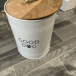 Dog Bin 