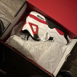 Jordan 4 