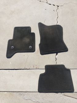 GMC Yukon Carpet Floor Mats