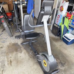 Gold’s Gym Cycle Trainer Recumbent Bike