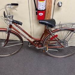 Vintage Schwinn Suburban Bicycle for Sale in Naugatuck, CT - OfferUp