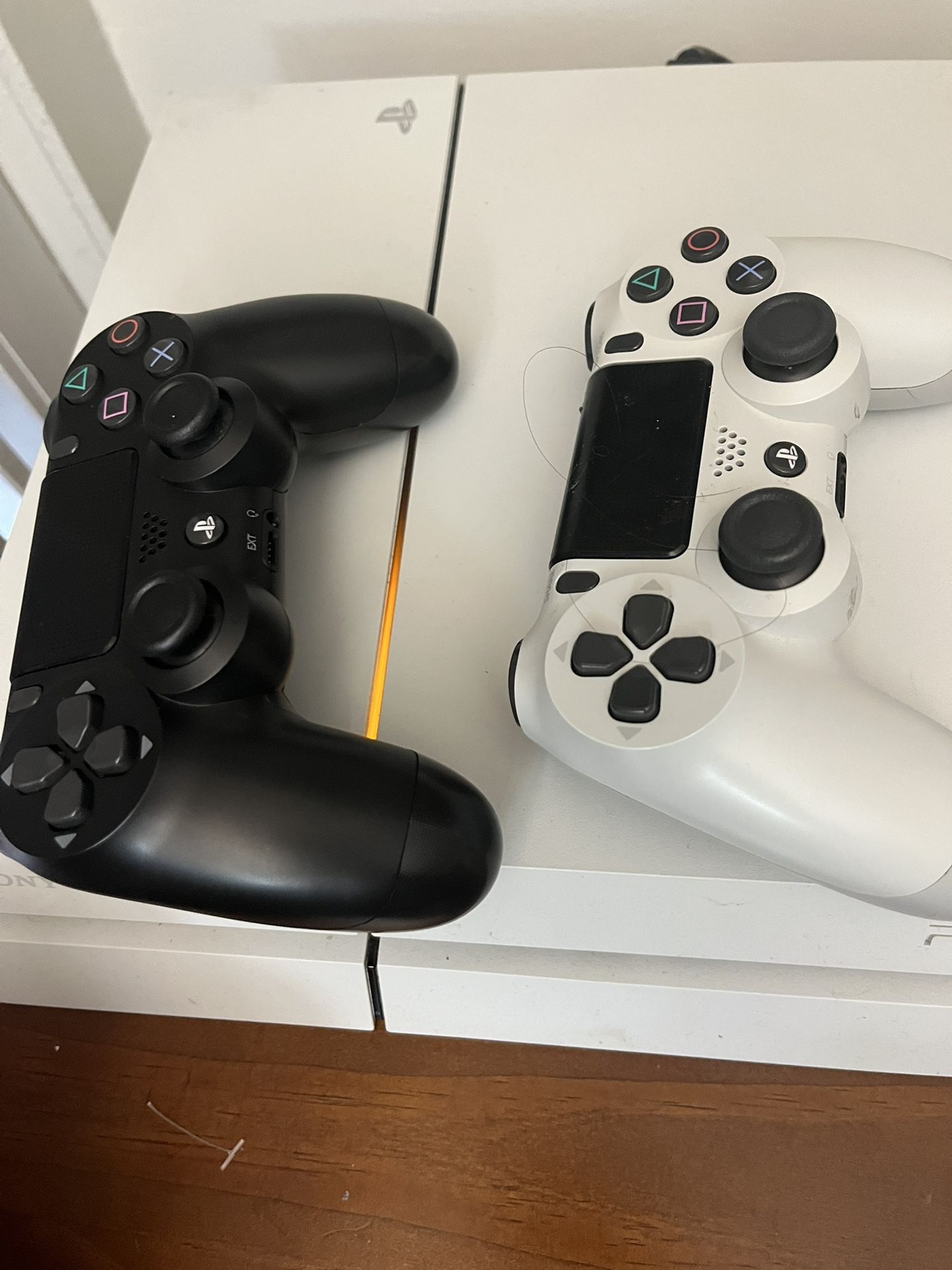 Play STATION 4