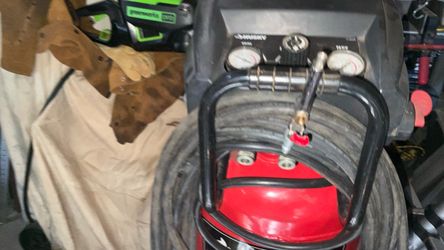 Husky compressor