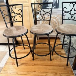 Swivel Bar Stools 