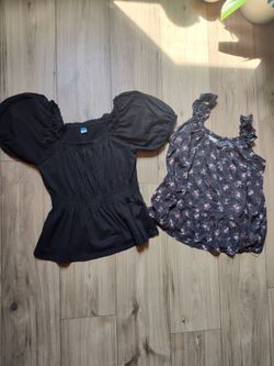 Woman's tops