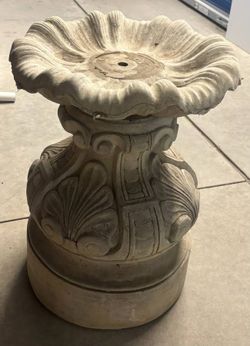 Ornate Cast Stone Birdbath Acanthus Leaf Pedestal Garden Yard Decor