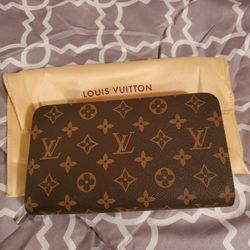 Large double zip wallet