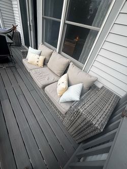 Outdoor Wicker Patio Sofa with Cushions